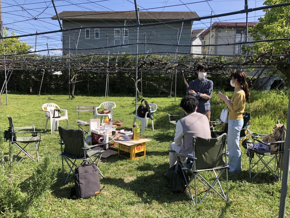 現地でのお茶会の様子